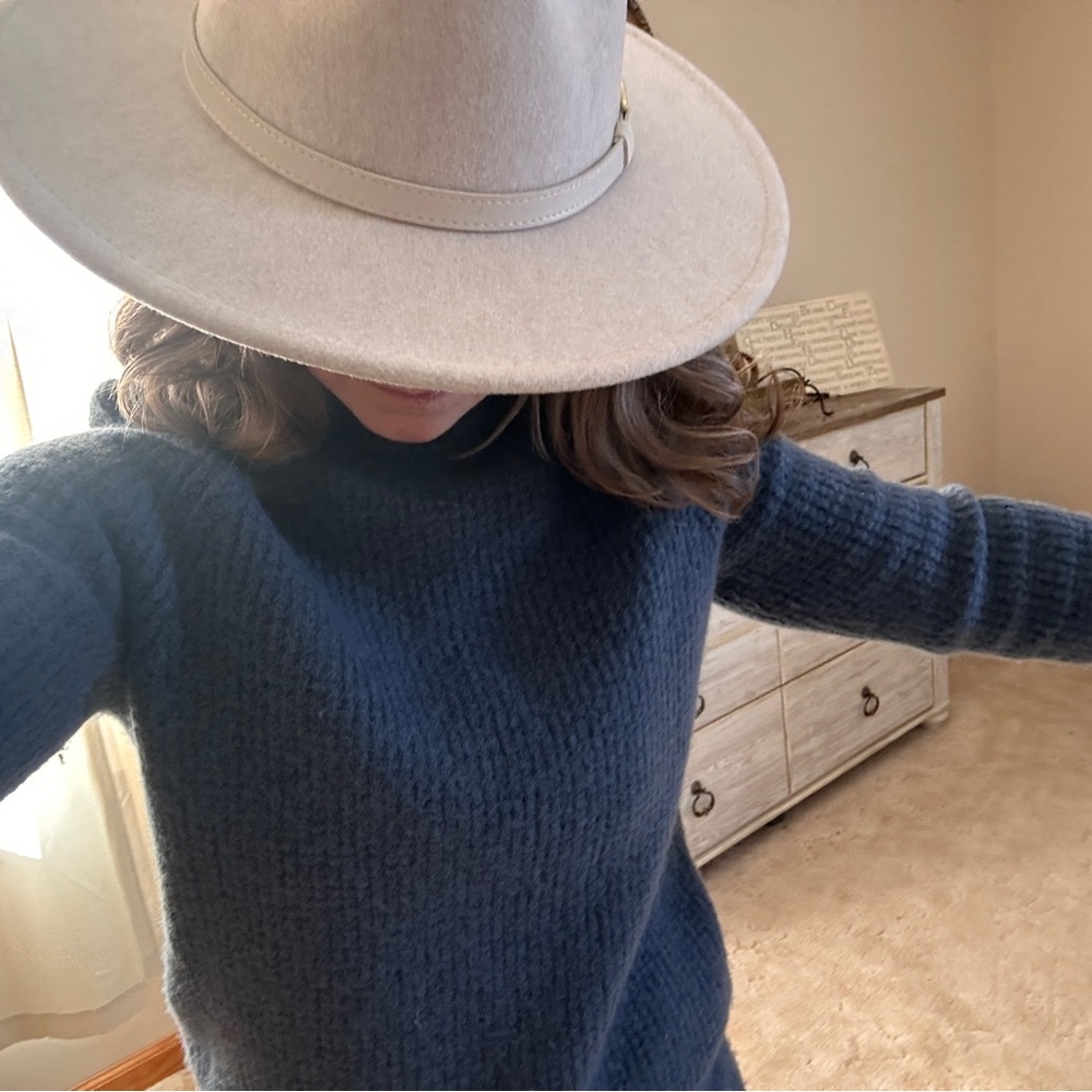 Banana Republic Dark Blue Cozy Knit Sweater